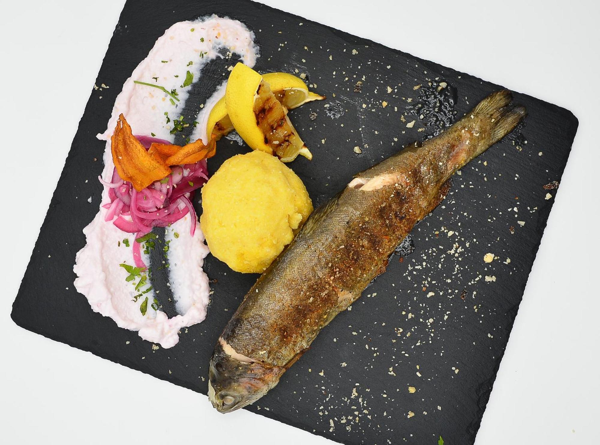 Pensiune & Restaurant Victoria Păltiniş المظهر الخارجي الصورة